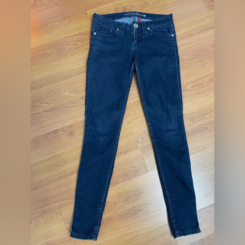 GUESS Power Skinny Jeans